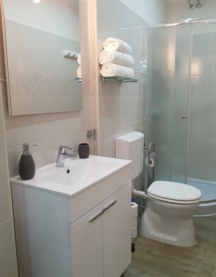 בודפשט Little Luxury Apartment מראה חיצוני תמונה