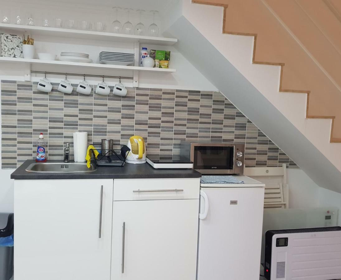 בודפשט Little Luxury Apartment מראה חיצוני תמונה
